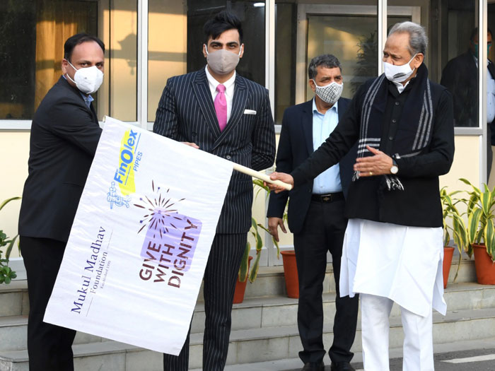 Shri Ashok Gehlot flags off Give with Dignity campaign by leading NGO in India for poverty alleviation programmes