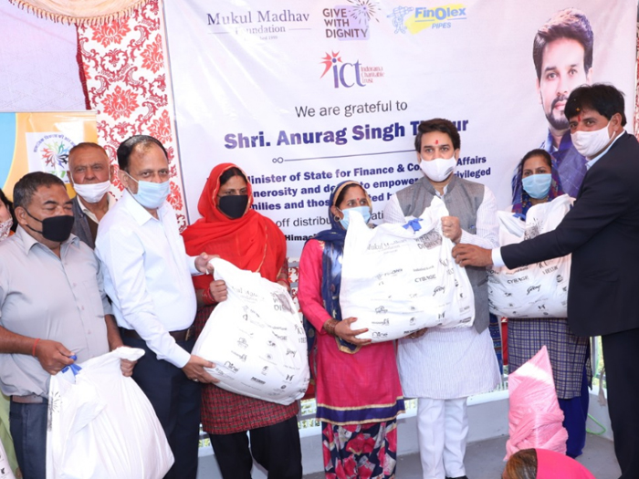 Mukul Madhav Foundation supports underprivileged families through Give with Dignity programme