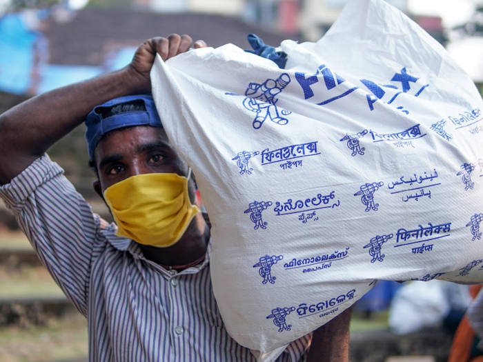 Grocery distribution to marginalised communities by Top NGO in Pune through Give with Dignity kits