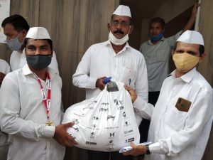 Pandemic food relief for daily wage workers by NGO for medical and essential aid