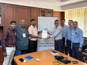 Turtle rescue at Gaonkhadi Beach under holistic animal welfare NGO efforts